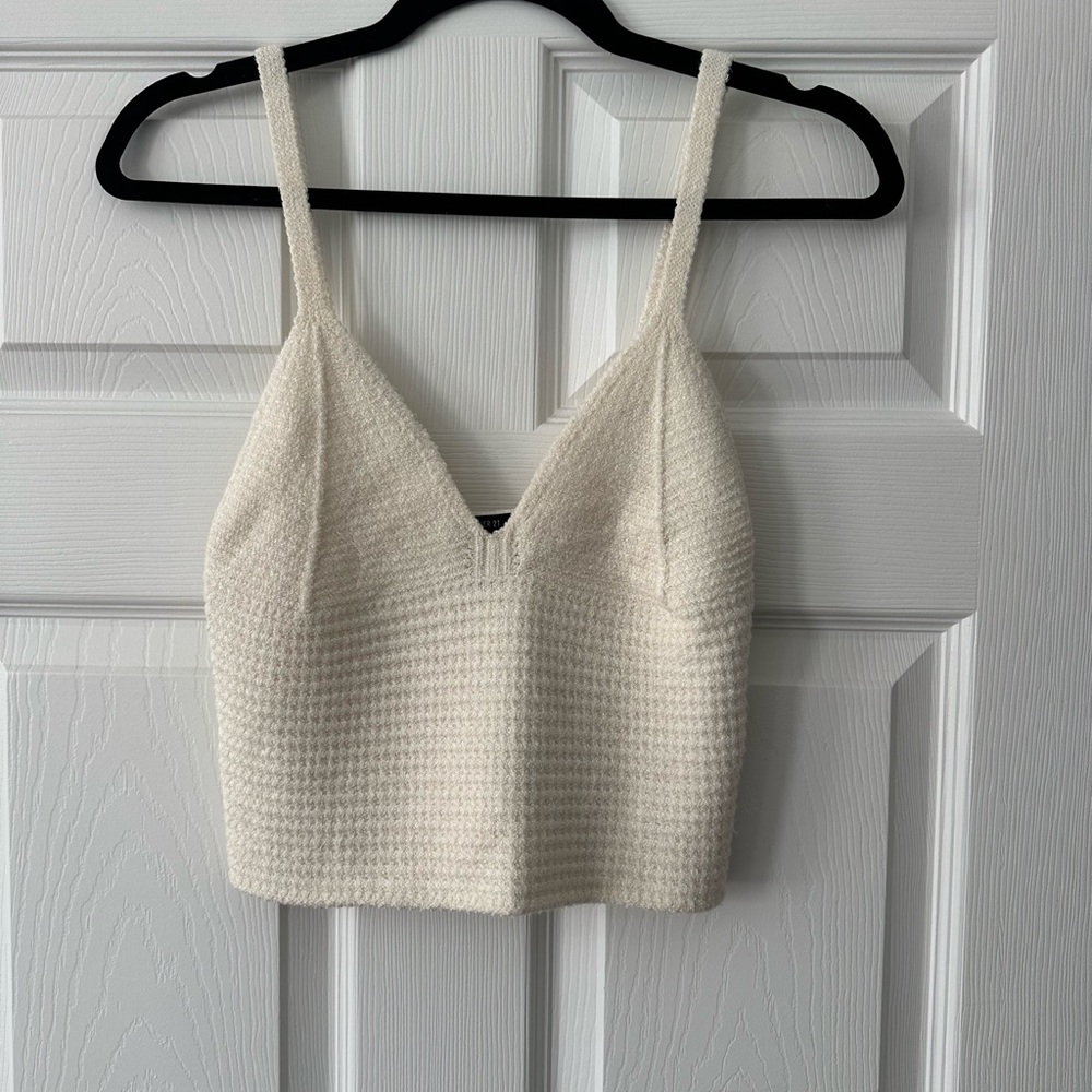 Elegant Cream Knit Women's Top